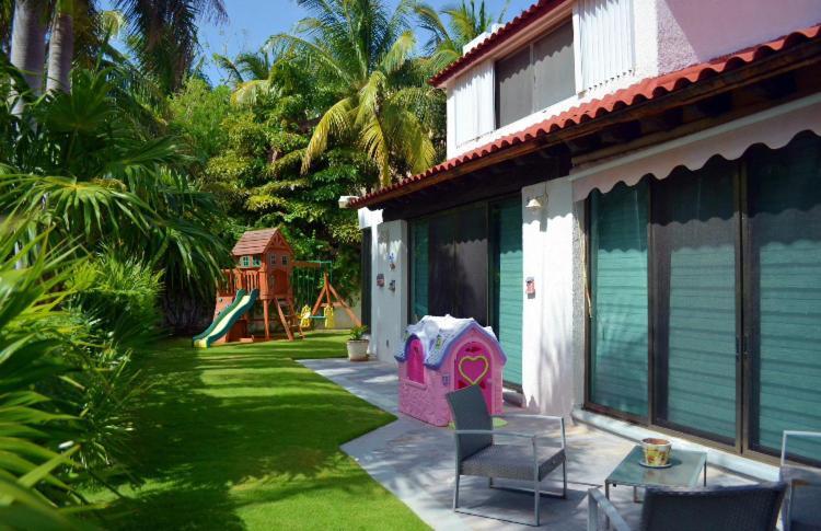 Large House - Walking To Beach - 10 Guests! Cancún Extérieur photo