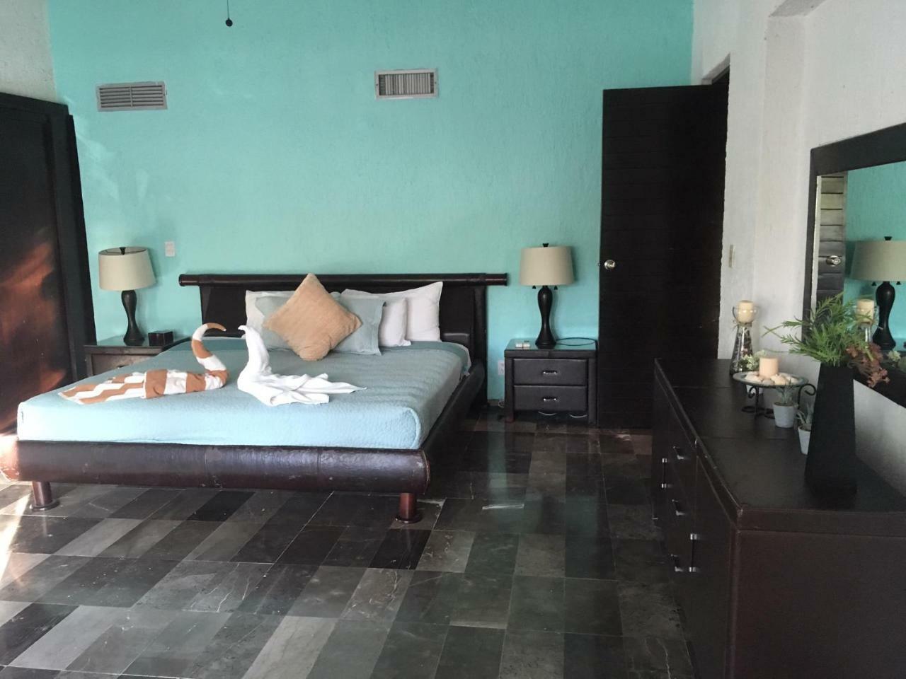 Large House - Walking To Beach - 10 Guests! Cancún Extérieur photo